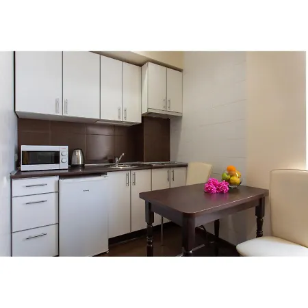 Studio Apartment In The City Center Kharkiv Exterior photo