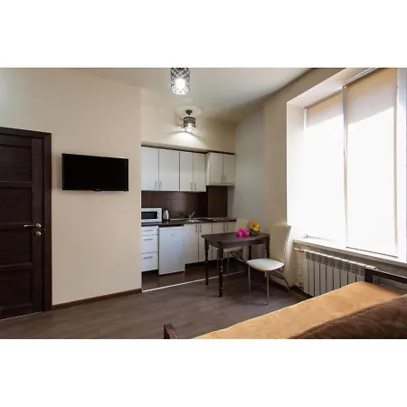 Studio Apartment In The City Center Kharkiv Exterior photo